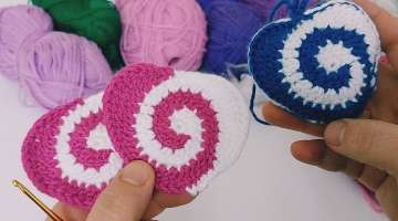 Seamless Spiral Crochet Heart / Crochet Spiral keychain