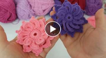 SIMPLE FLOWER CROCHET // How to crochet a flower?
