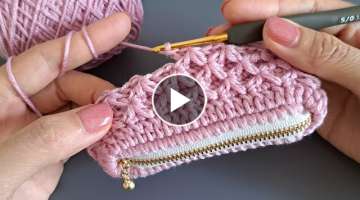 Beautiful! Crochet mini coin purse. You can make money with this crochet idea.